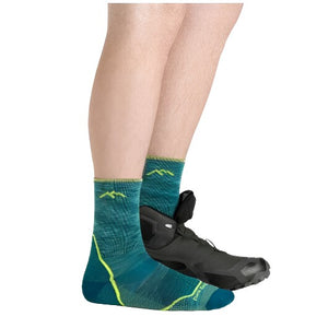 Darn Tough Mens Light Hiker Micro Crew Socks,MENSSOCKSLIGHT,DARN TOUGH,Gear Up For Outdoors,