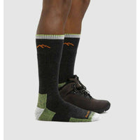 Darn Tough Mens Cushion Hiker Boot Sock,MENSSOCKSMEDIUM,DARN TOUGH,Gear Up For Outdoors,