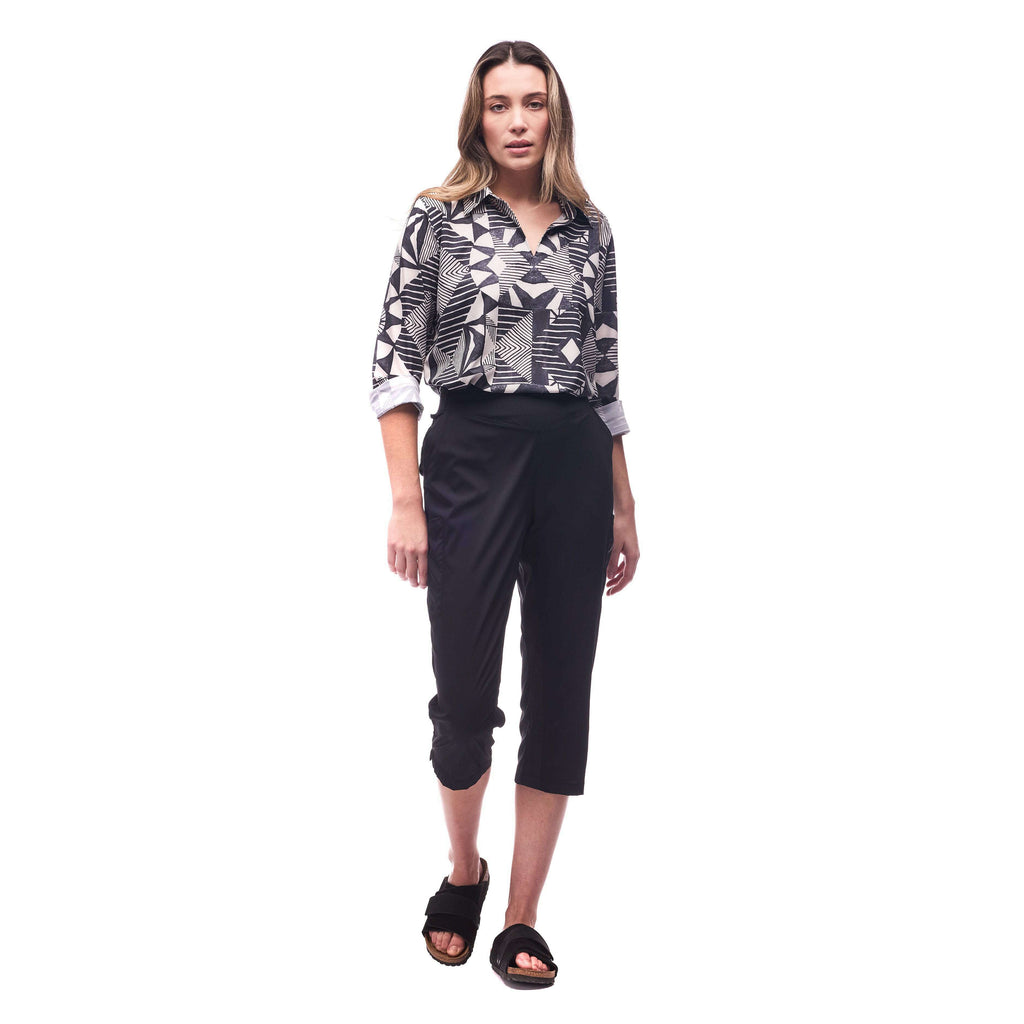 Indyeva Womens Nakato V Capri,WOMENSPANTSCAPRI,INDYEVA,Gear Up For Outdoors,