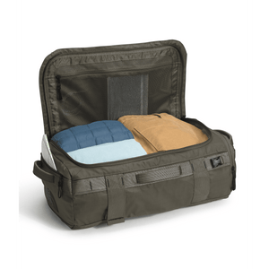 The North Face Base Camp Voyager Duffel 32L,EQUIPMENTPACKSDUFFLES,THE NORTH FACE,Gear Up For Outdoors,
