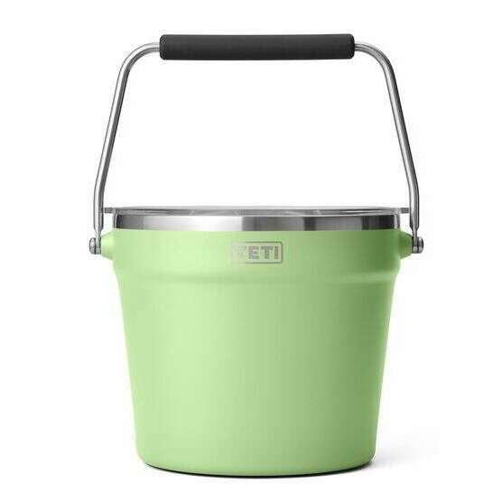 yeti-rambler-beverage-bucketequipmentcookingcoolersyetigear-up-for-outdoors-33798356