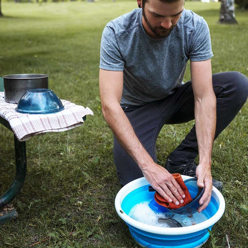 Coghlan's Collapsible Sink,EQUIPMENTCOOKINGPOTS PANS,COGHLANS,Gear Up For Outdoors,